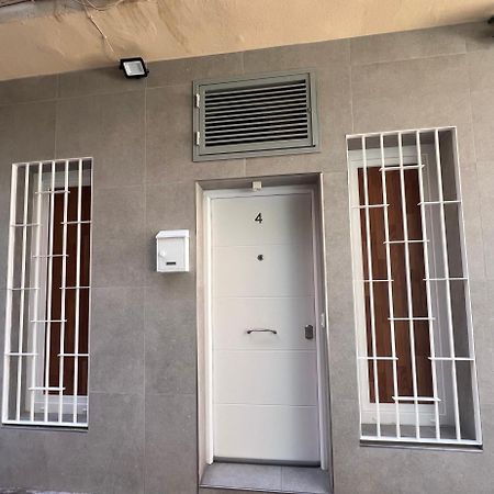 Fantastico Piso A 5 Minutos De La Estacion De Bus Y Tren A Metros De La Playa Appartement Málaga Buitenkant foto